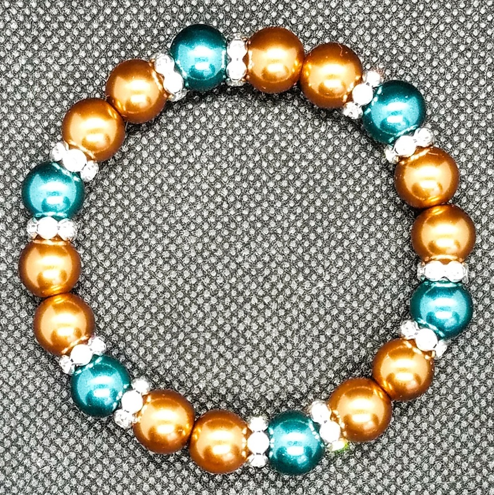 Handcrafted bracelet